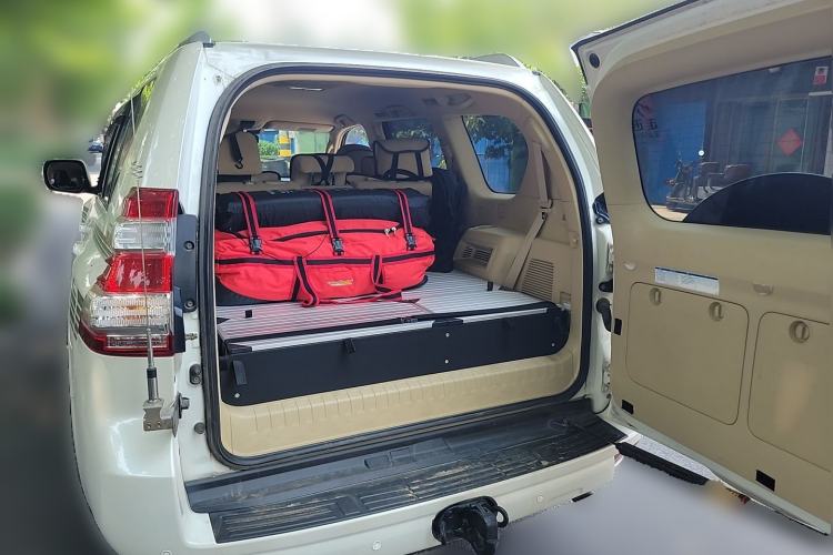 Used Toyota Land Cruiser  Trunk
