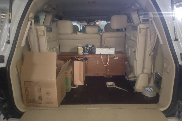 Used Toyota Land Cruiser  Trunk