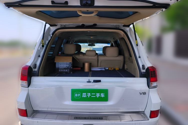 Used Toyota Land Cruiser  Trunk