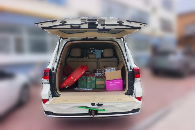 Used Toyota Land Cruiser  Trunk