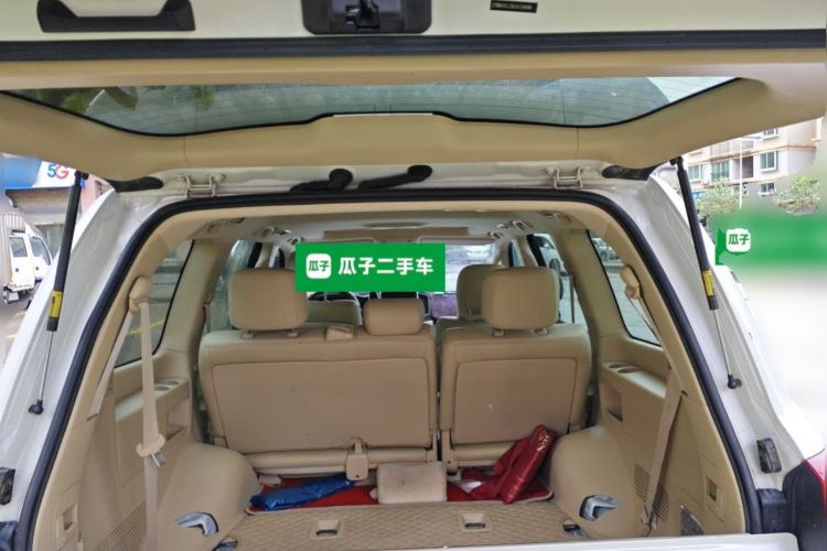 Used Toyota Land Cruiser 2016 4.0L Gasoline 8-Seater Middle East Version Trunk