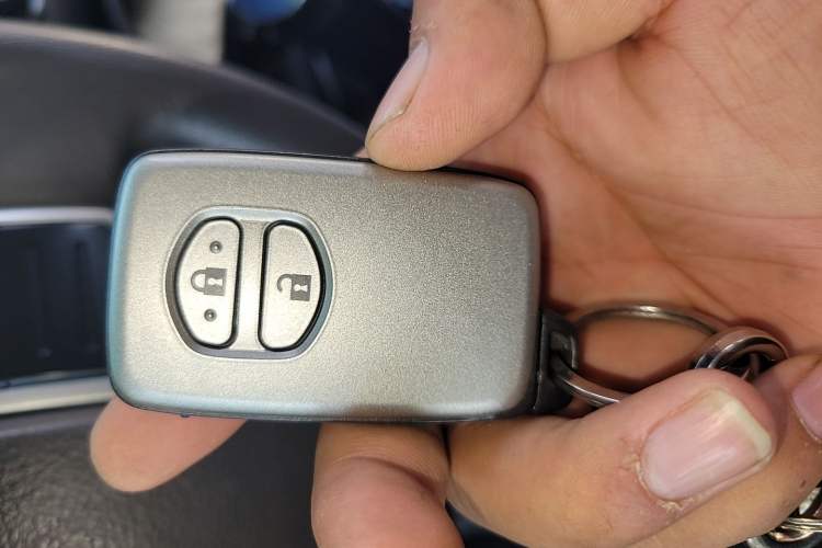 Used Toyota Land Cruiser  Vehicle Key