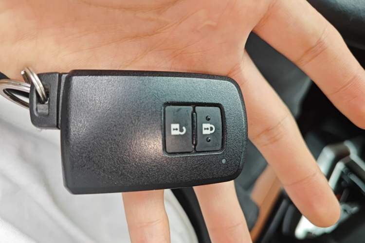 Used Toyota Land Cruiser  Vehicle Key