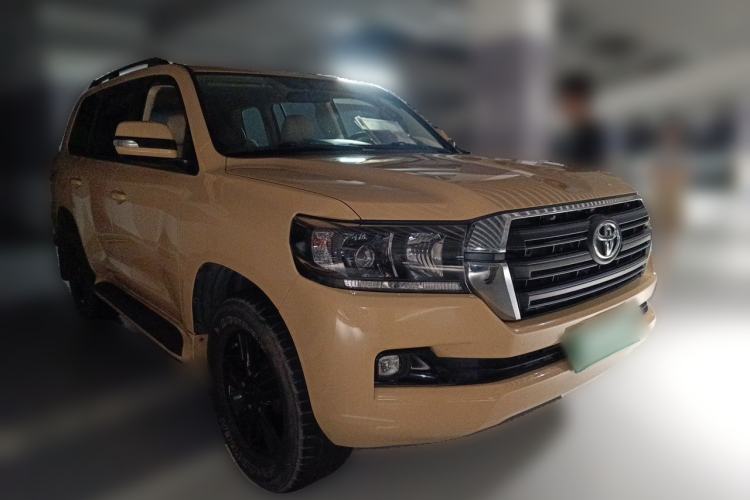 Used Toyota Land Cruiser 2016 4.0L Automatic Parallel Import Version 5 Seats Front Right 45 Deg