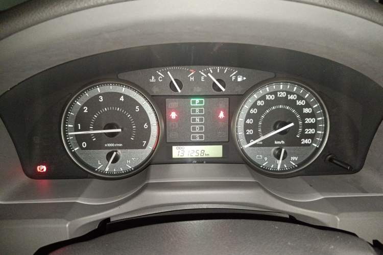 Used Toyota Land Cruiser 2016 4.0L Automatic Parallel Import Version 5 Seats Instrument Cluster