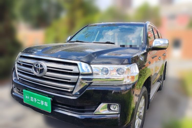 Toyota Land Cruiser 2017 4.0L Rear-Mounted Genuine Leather Electric Seats Sunroof – Middle East Version usata Guazi used car, China used car export, Used car for sale, Used cars, Cheapest cars for sale
