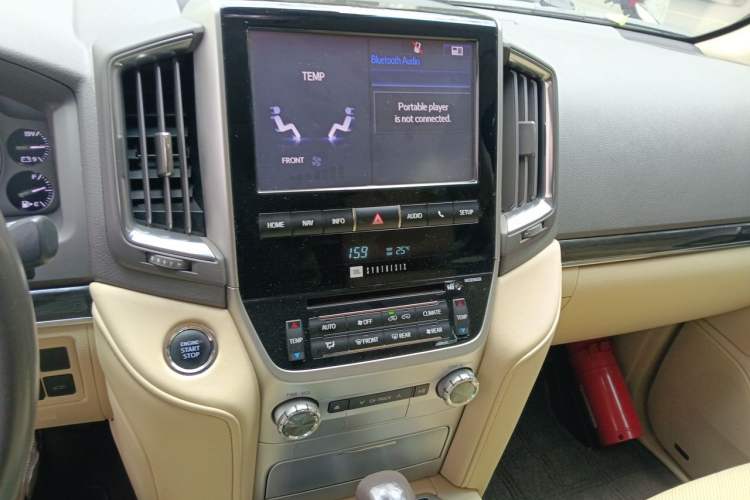 Used Toyota Land Cruiser  Audio And AC Panel