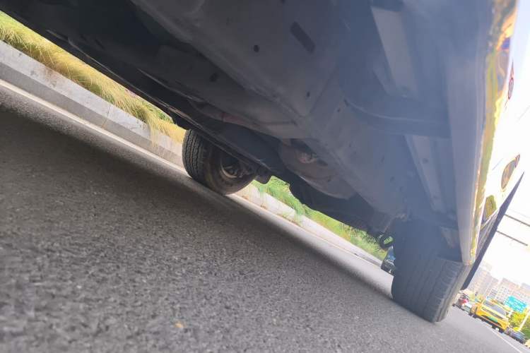 Used Toyota Land Cruiser  Chassis Front Left