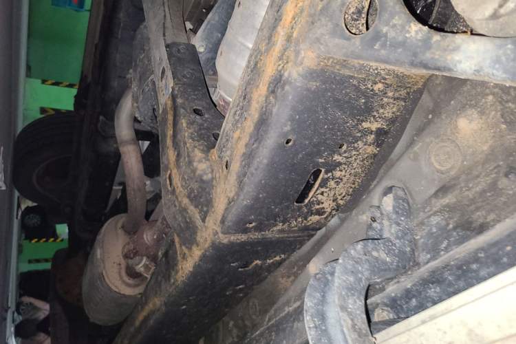 Used Toyota Land Cruiser  Chassis Front Left