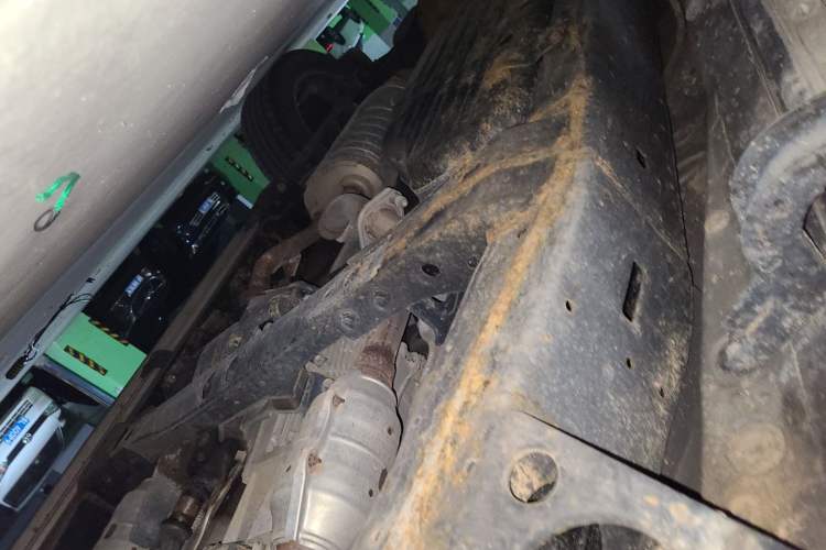 Used Toyota Land Cruiser  Chassis Front Right