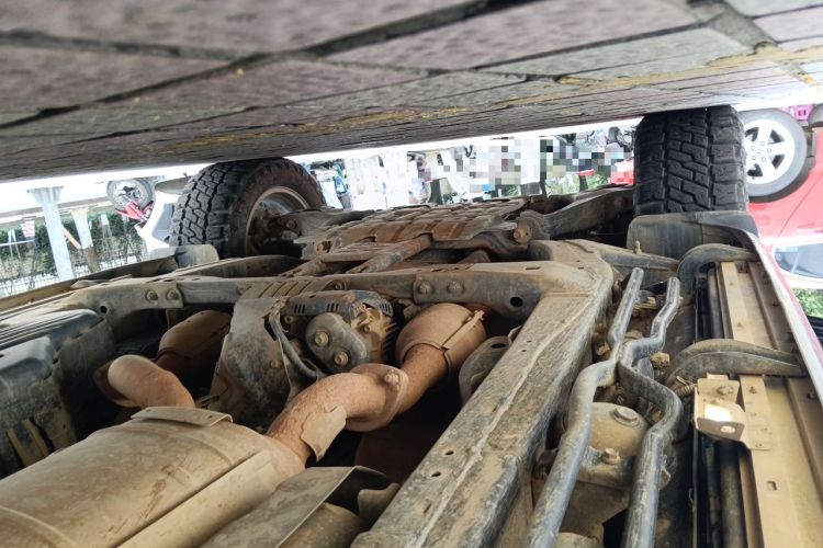 Used Toyota Land Cruiser  Chassis Rear Left