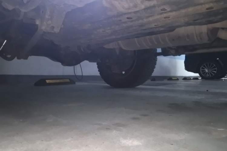 Used Toyota Land Cruiser  Chassis Rear Right