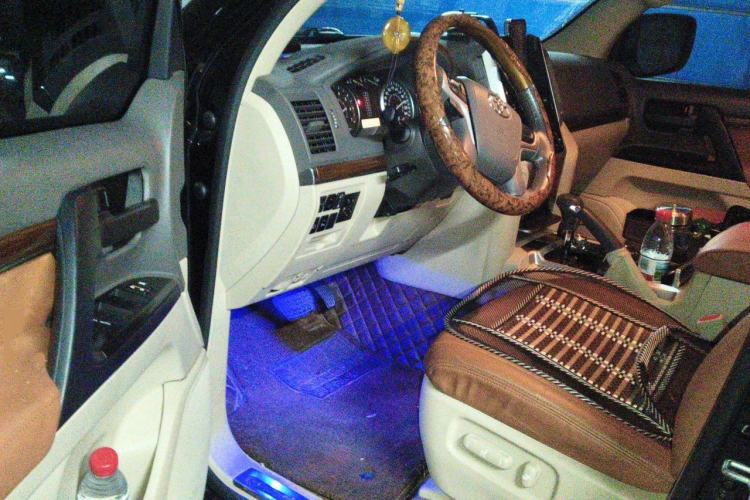 Used Toyota Land Cruiser  Driver Seat
