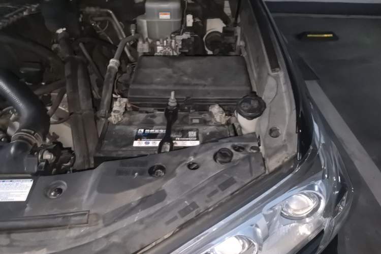 Used Toyota Land Cruiser  Engine Bay Left