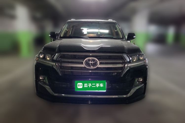 Used Toyota Land Cruiser  Front