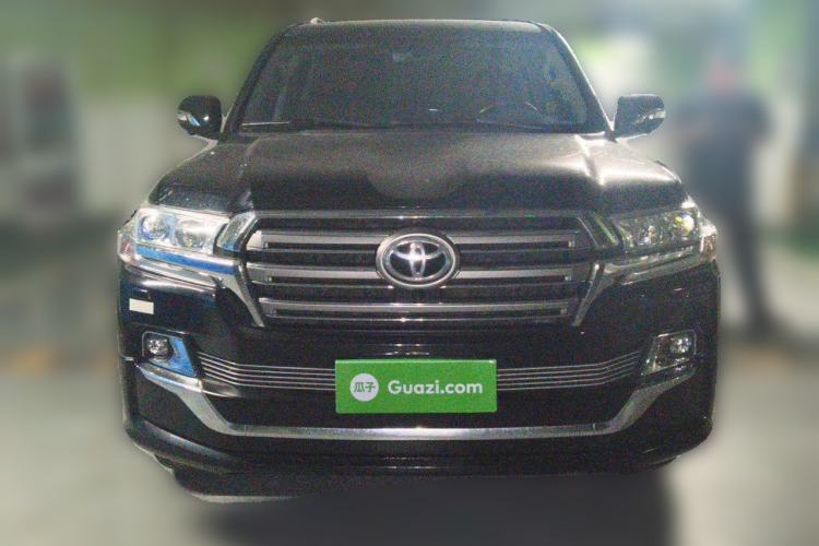Used Toyota Land Cruiser  Front