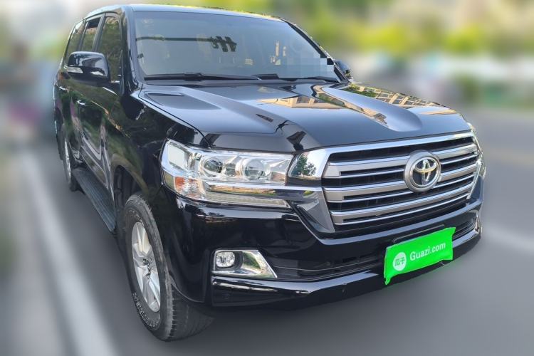 Used Toyota Land Cruiser  Front Right 45 Deg