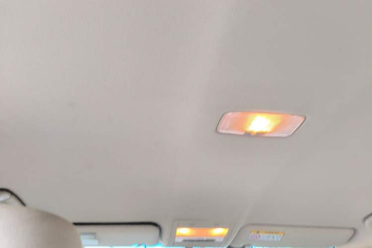 Used Toyota Land Cruiser  Headliner