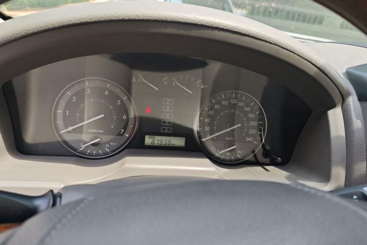 Used Toyota Land Cruiser  Instrument Cluster