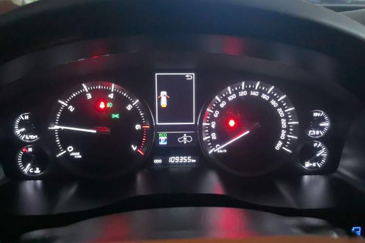 Used Toyota Land Cruiser  Instrument Cluster