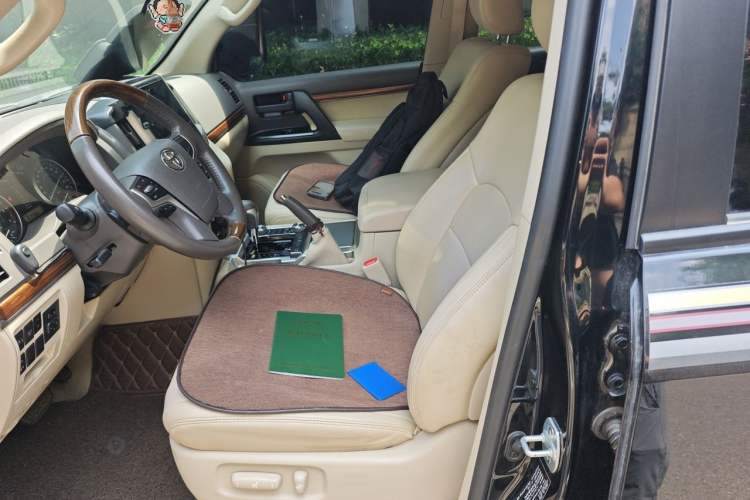 Used Toyota Land Cruiser  Left Front Seat