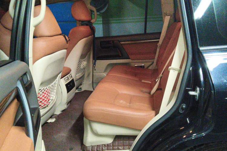 Used Toyota Land Cruiser  Left Rear Seat