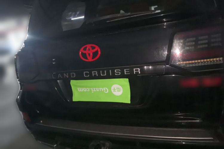 Used Toyota Land Cruiser  Rear