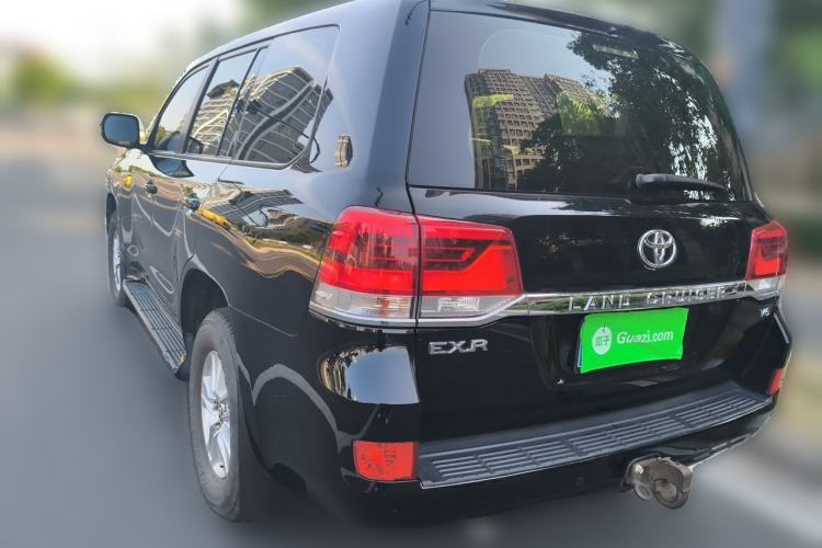 Used Toyota Land Cruiser  Rear Left 45 Deg