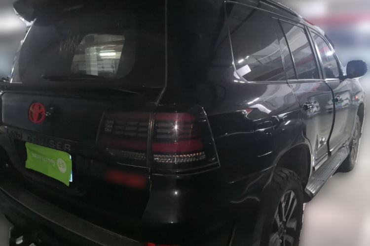 Used Toyota Land Cruiser  Rear Right 45 Deg