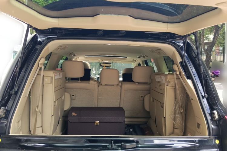 Used Toyota Land Cruiser  Trunk