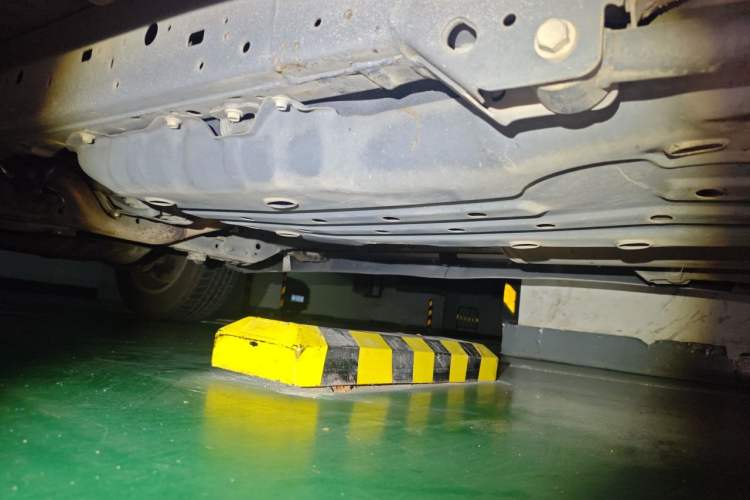 Used Toyota Land Cruiser  Chassis Rear Left