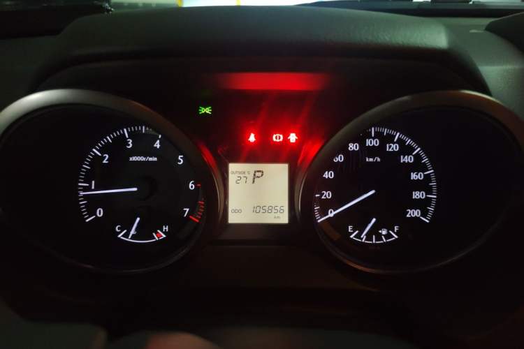 Used Toyota Land Cruiser  Instrument Cluster