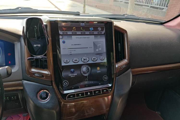 Used Toyota Land Cruiser  Audio And AC Panel