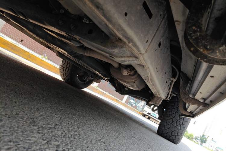 Used Toyota Land Cruiser  Chassis Front Left