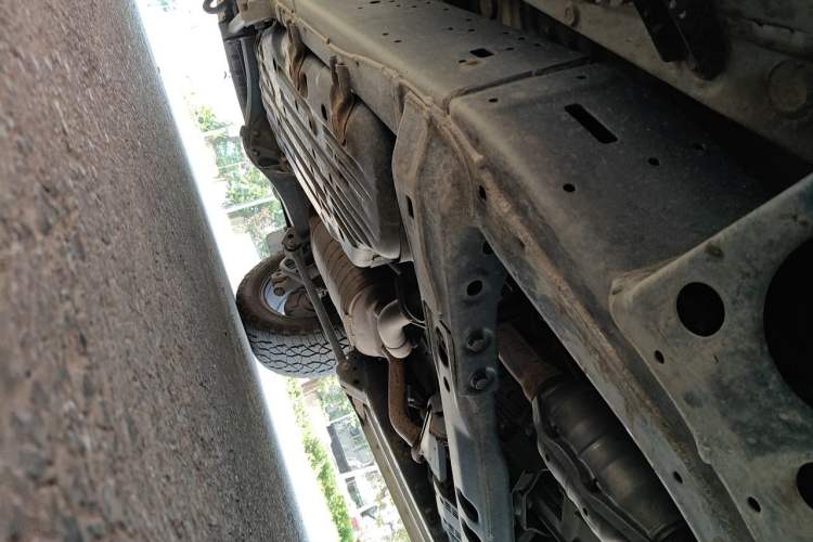 Used Toyota Land Cruiser  Chassis Front Right