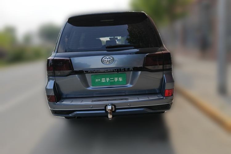 Used Toyota Land Cruiser  Rear