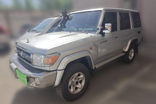 Used Toyota Land Cruiser 