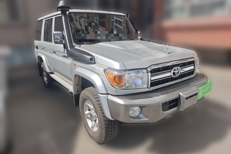 Used Toyota Land Cruiser  Front Right 45 Deg