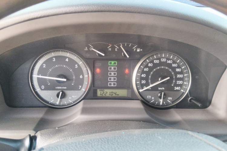 Used Toyota Land Cruiser  Instrument Cluster