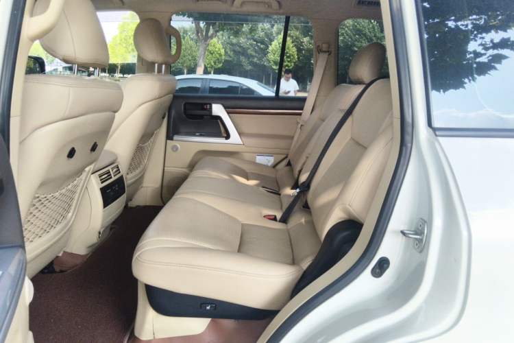 Used Toyota Land Cruiser  Left Rear Seat
