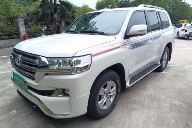 Used Toyota Land Cruiser 