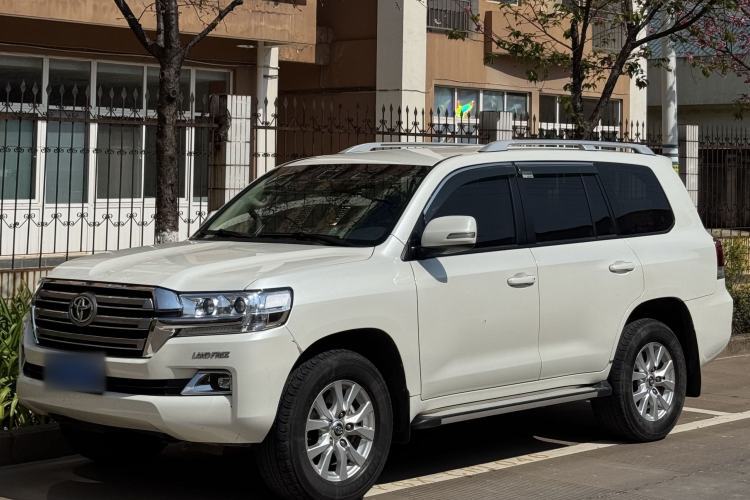 Ojetý Toyota Land Cruiser 2017 4.0 GX-R Dual Fuel Dual Differential – Middle East Guazi used car, China used car export, Used car for sale, Used  cars, Cheapest cars for sale