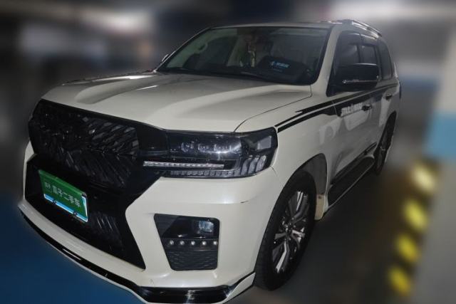 Used Toyota Land Cruiser 2017 4.0L 5-Seater Automatic Transmission Middle East Version