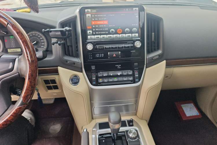 Used Toyota Land Cruiser  Audio And AC Panel