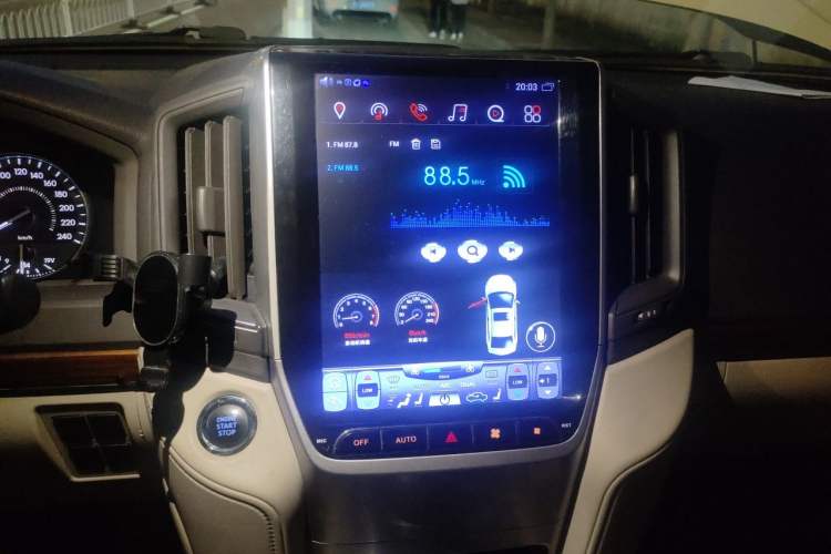 Used Toyota Land Cruiser  Audio And AC Panel