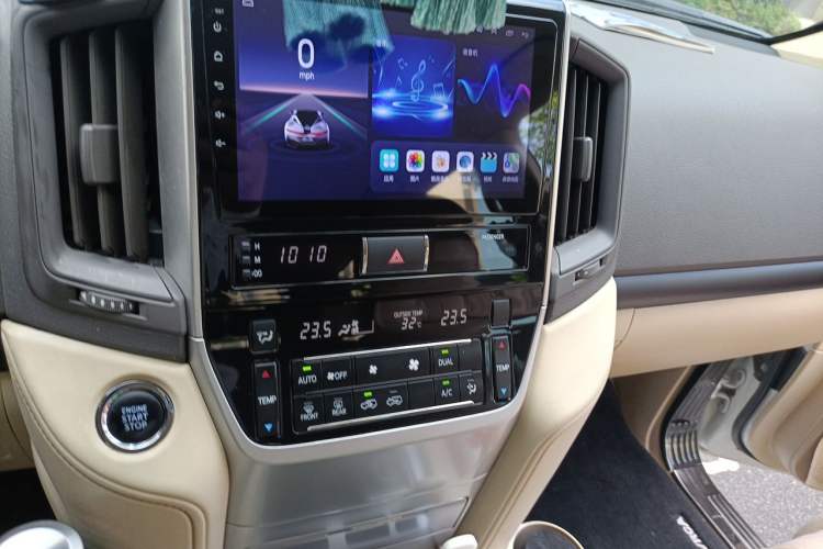 Used Toyota Land Cruiser  Audio And AC Panel