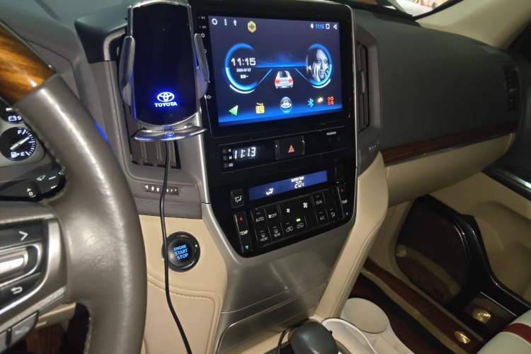 Used Toyota Land Cruiser  Audio And AC Panel