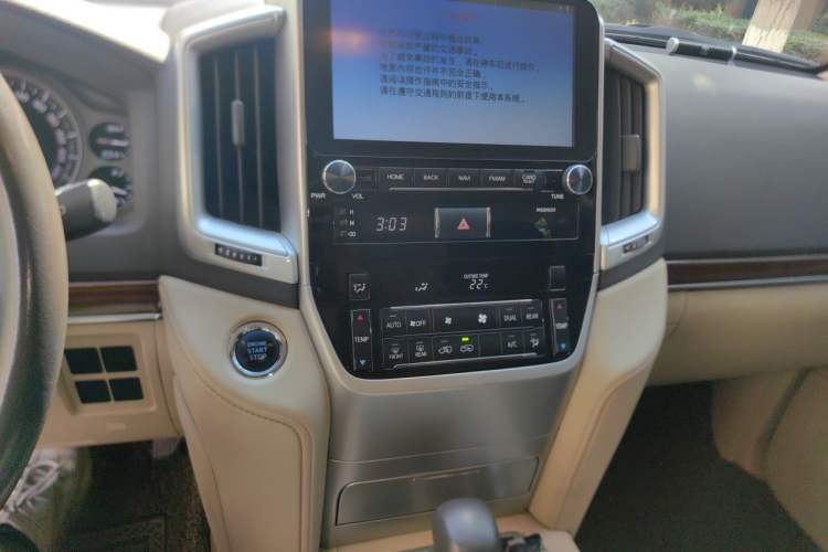 Used Toyota Land Cruiser  Audio And AC Panel