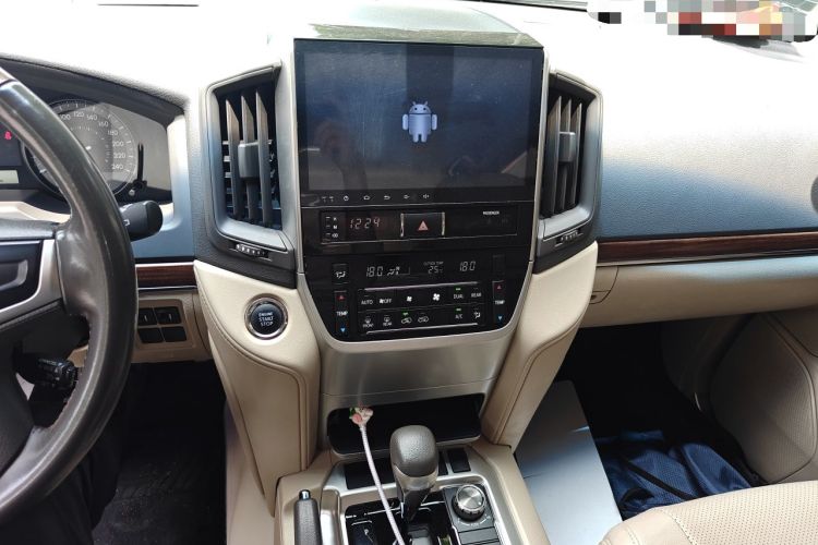 Used Toyota Land Cruiser 2017 4.0L Automatic Parallel Import Audio And AC Panel