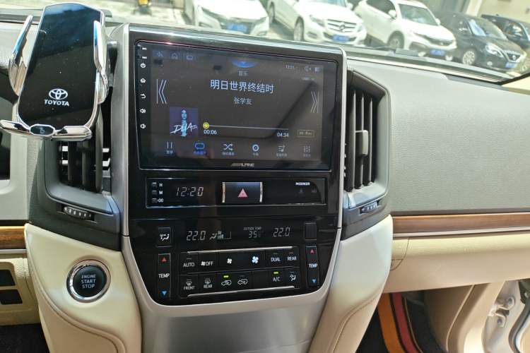 Used Toyota Land Cruiser  Audio And AC Panel
